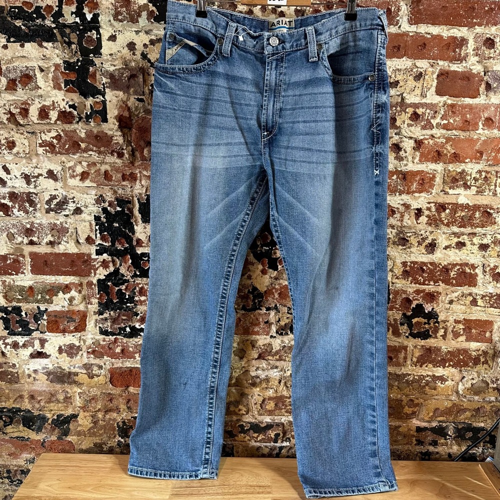 Ariat M2 Traditional Relaxed Fit Bootcut Blue Jeans Western Workwear Mens 36x32